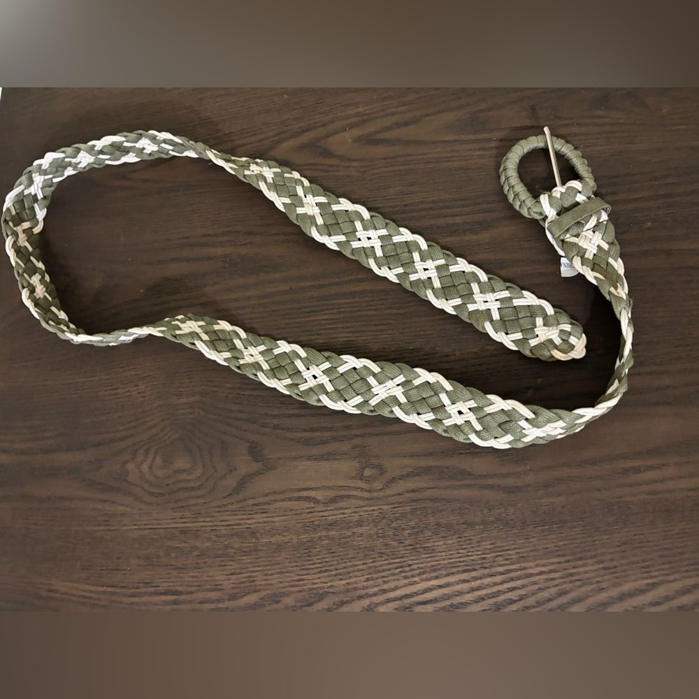 Green and White Braided Belt Size 12